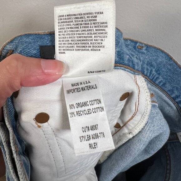 Agolde Riley High Rise Straight Crop Jeans Size 24 Blue Light Wash Button Fly - Picture 10 of 10